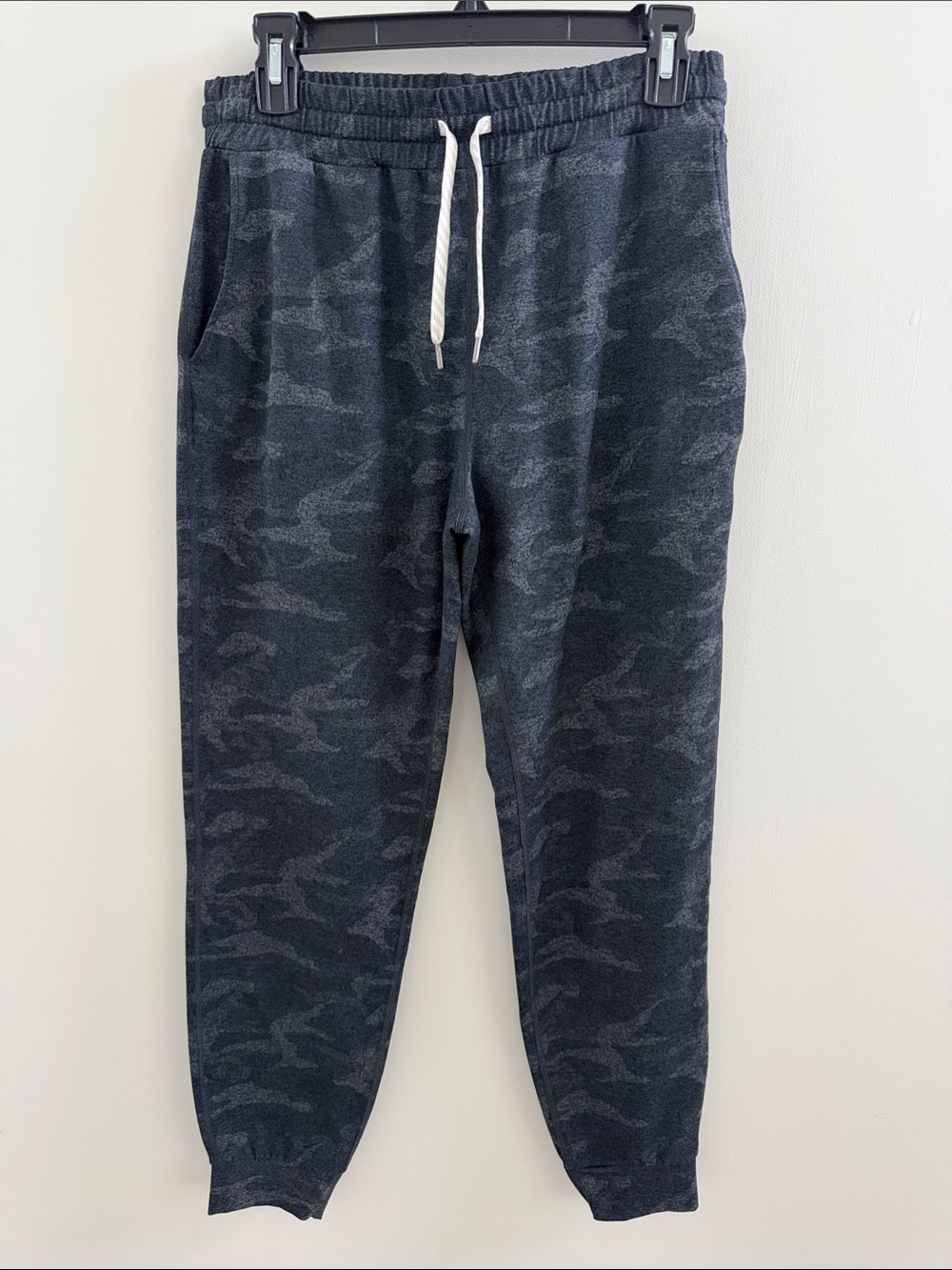 Vuori Women's Charcoal Camo Joggers with White Drawstring